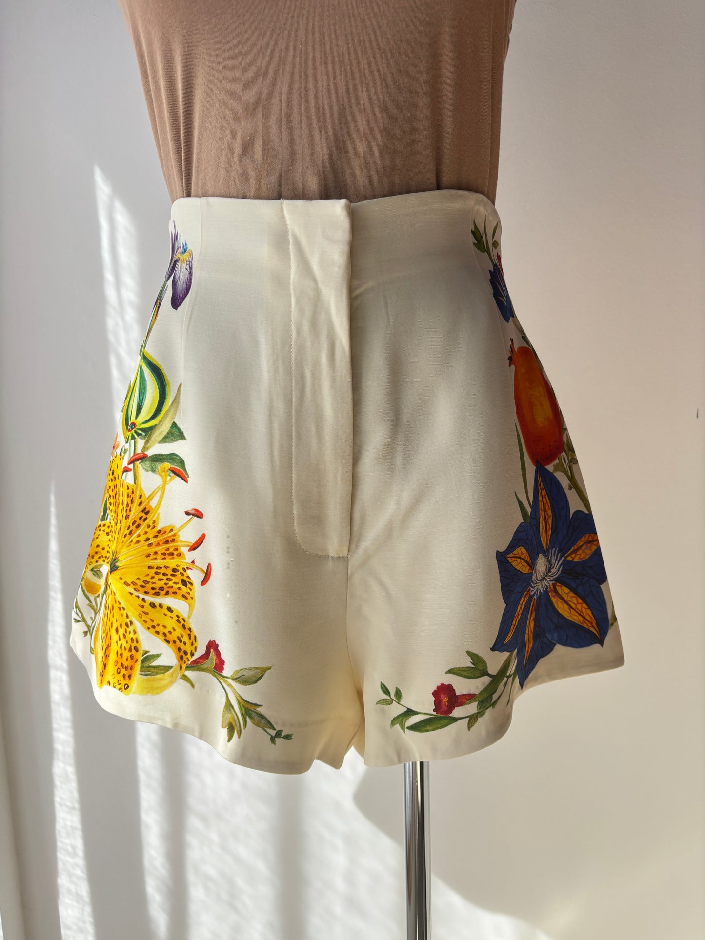 Alemais 'Flores' shorts ~ size 10